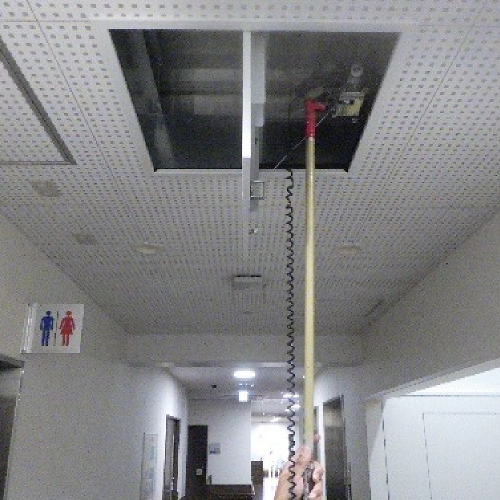 排煙設備の室内側の排出口の風量検査